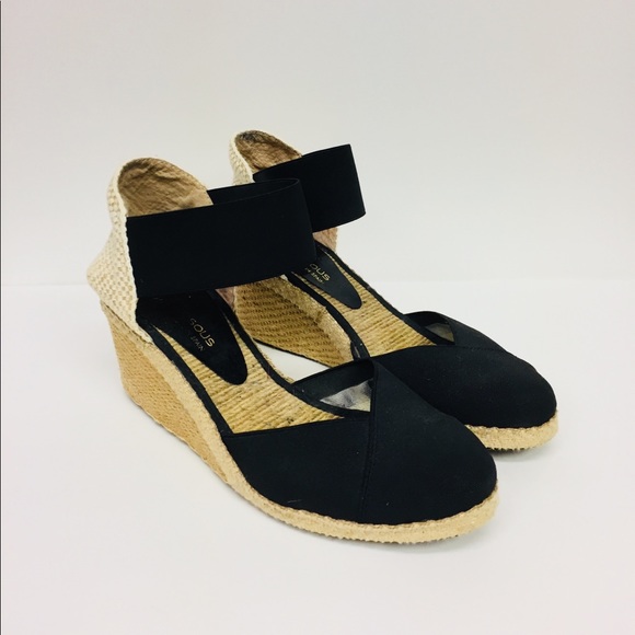 andre assous anouka wedge espadrilles